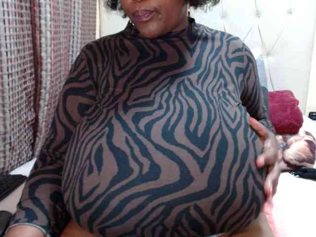 BustyBabeX webcam