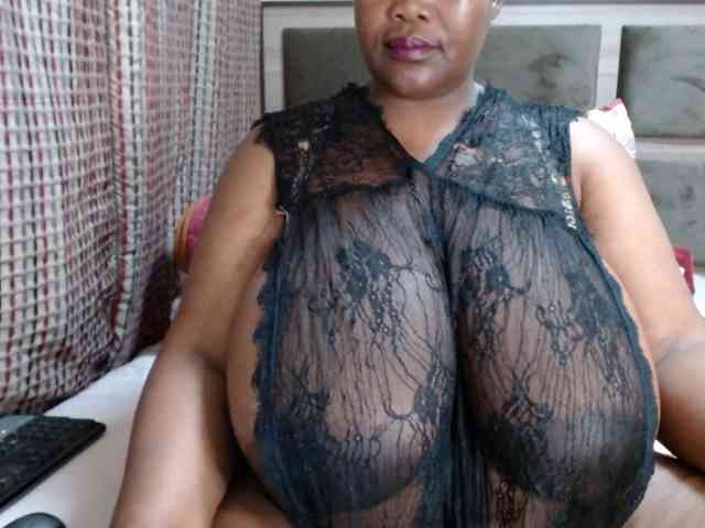 BustyBabeX webcam