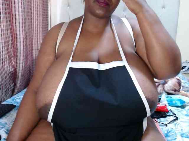 BustyBabeX webcam