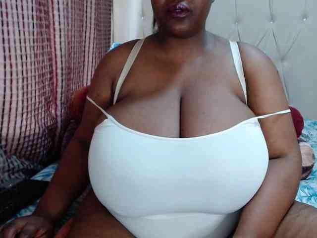 BustyBabeX webcam