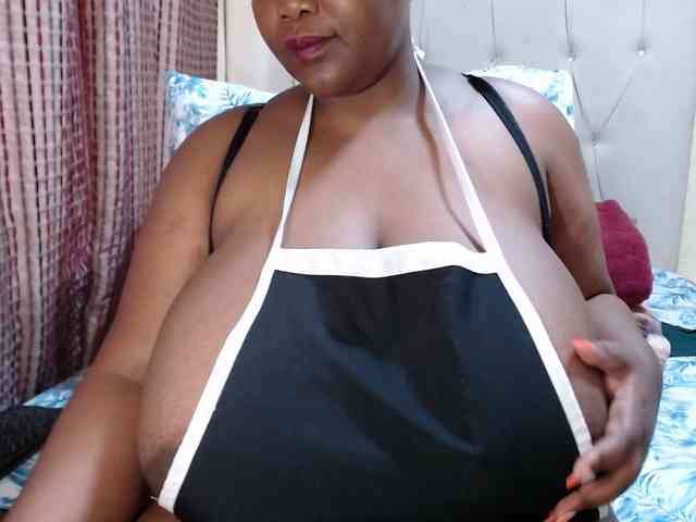 BustyBabeX webcam