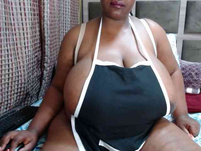 BustyBabeX webcam