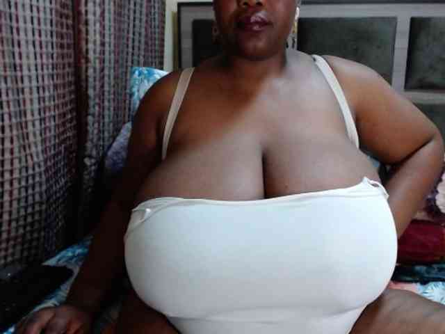 BustyBabeX webcam