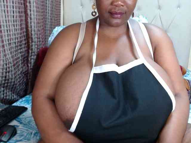 Model: BustyBabeX