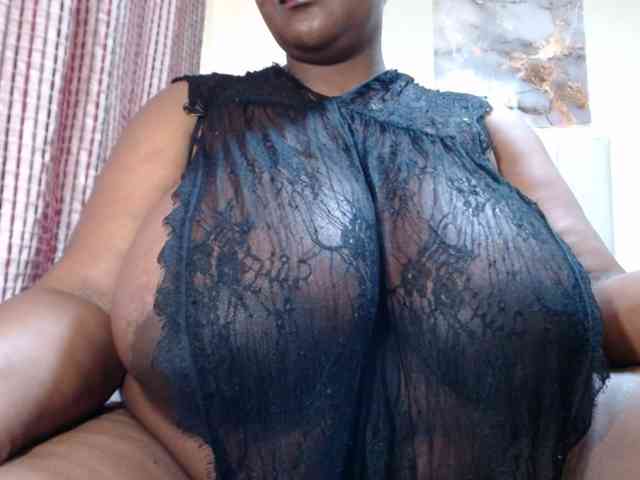 BustyBabeX webcam