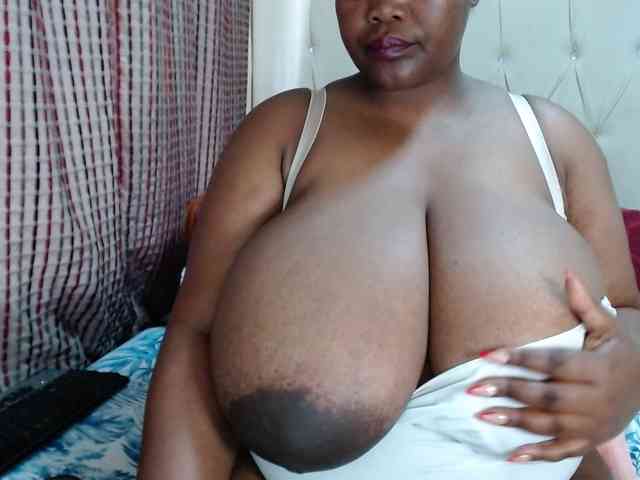 BustyBabeX webcam