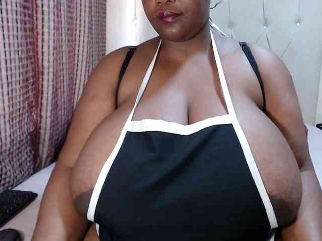 BustyBabeX webcam
