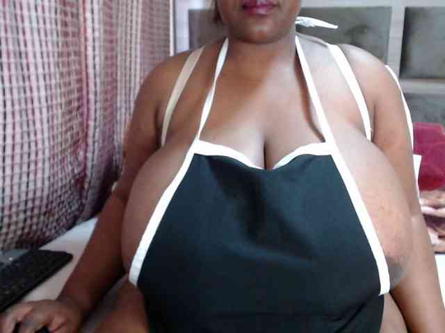 BustyBabeX webcam
