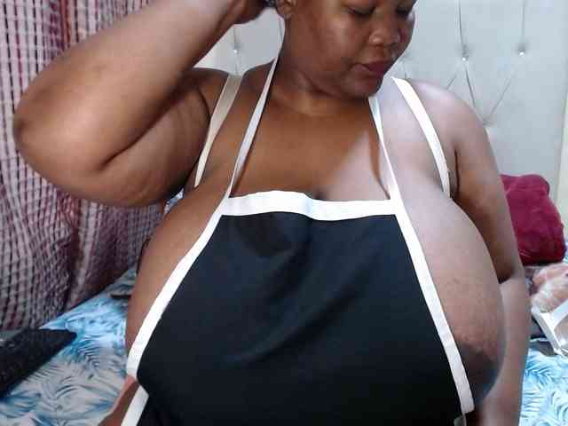 BustyBabeX webcam