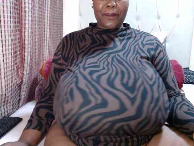 BustyBabeX webcam