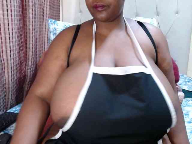 BustyBabeX webcam