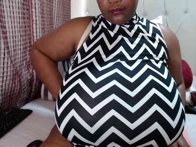 BustyBabeX webcam
