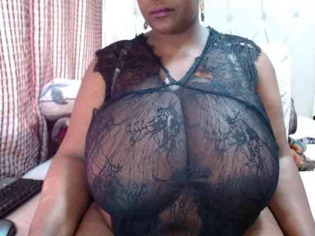 BustyBabeX webcam