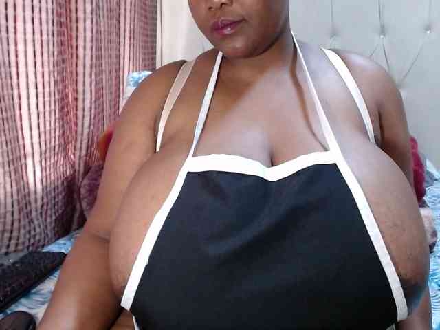 BustyBabeX webcam