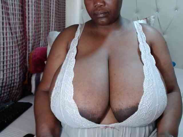 BustyBabeX webcam
