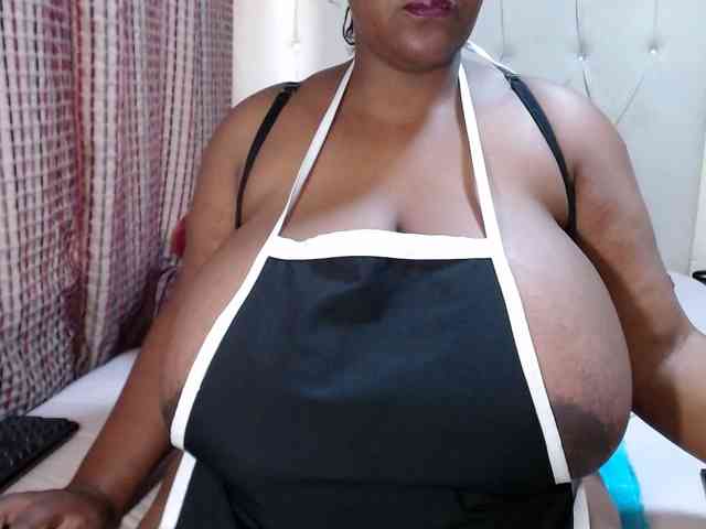BustyBabeX webcam