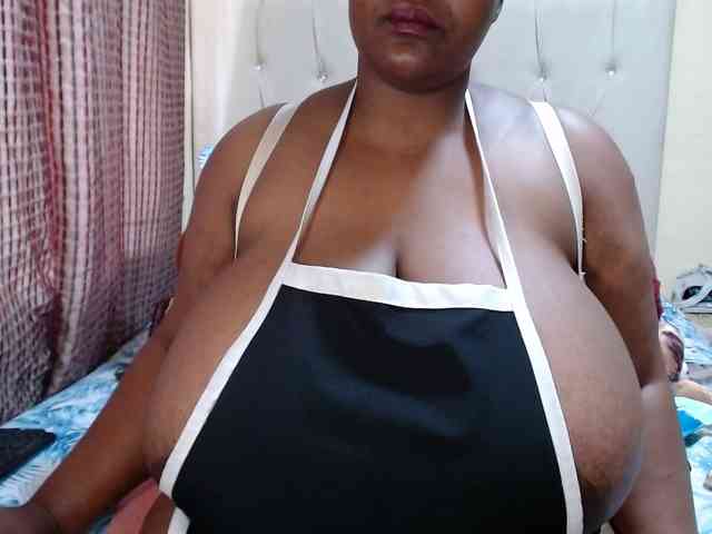 BustyBabeX webcam