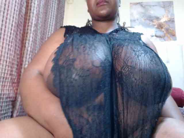 BustyBabeX webcam