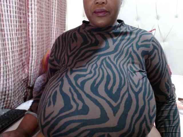 BustyBabeX webcam