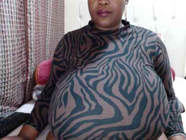 BustyBabeX webcam