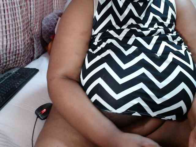 BustyBabeX webcam