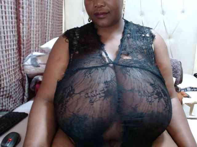 BustyBabeX webcam
