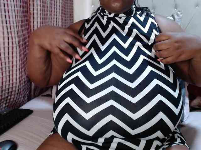 BustyBabeX webcam