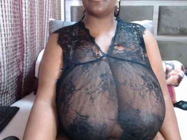 BustyBabeX webcam