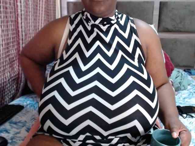 BustyBabeX webcam