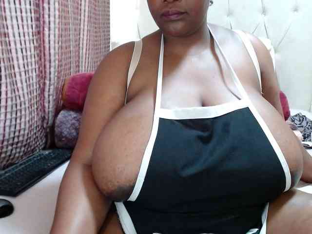 BustyBabeX webcam