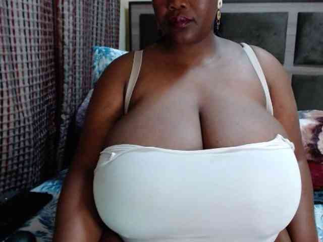 BustyBabeX webcam