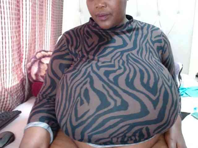 BustyBabeX webcam