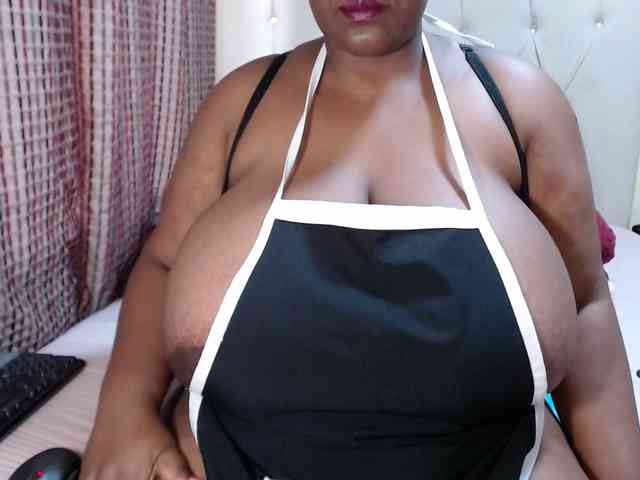 BustyBabeX webcam