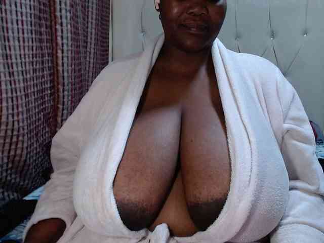 BustyBabeX webcam