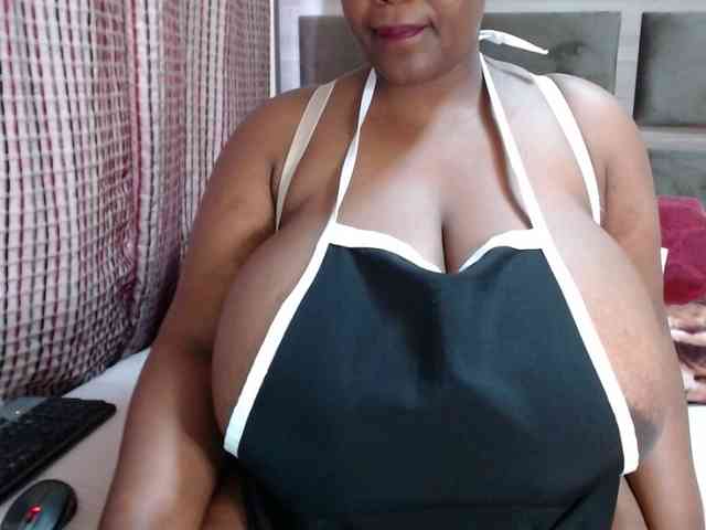 BustyBabeX webcam