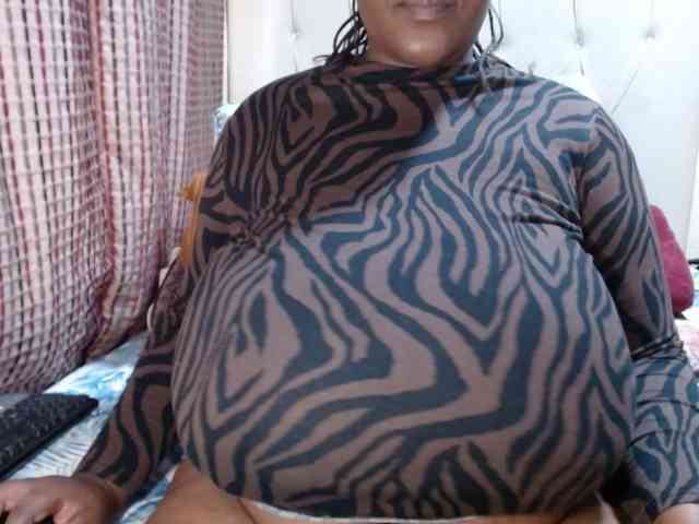 BustyBabeX webcam