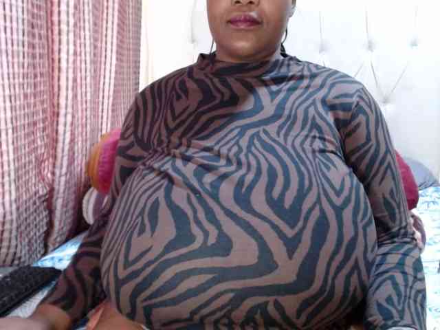 BustyBabeX webcam