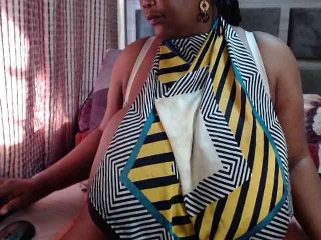 Model: BustyBabeX