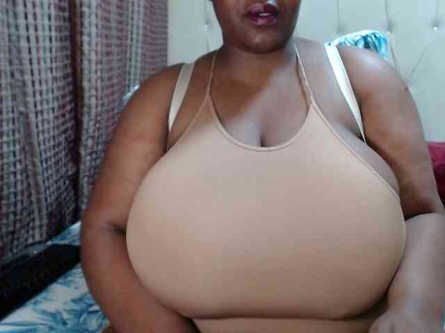 BustyBabeX webcam