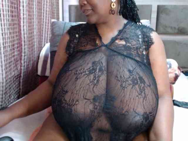 BustyBabeX webcam