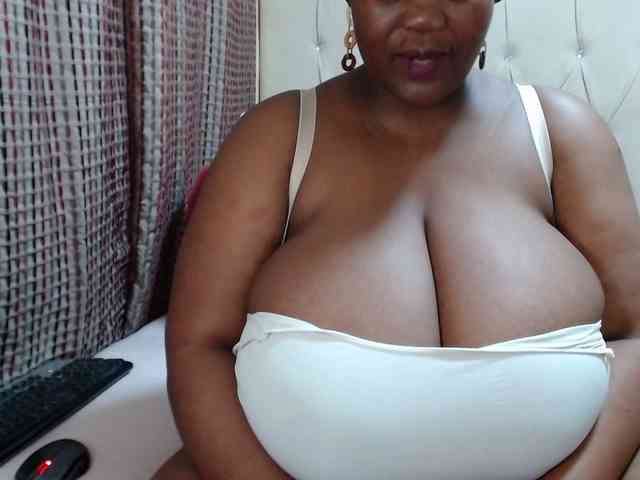 BustyBabeX webcam