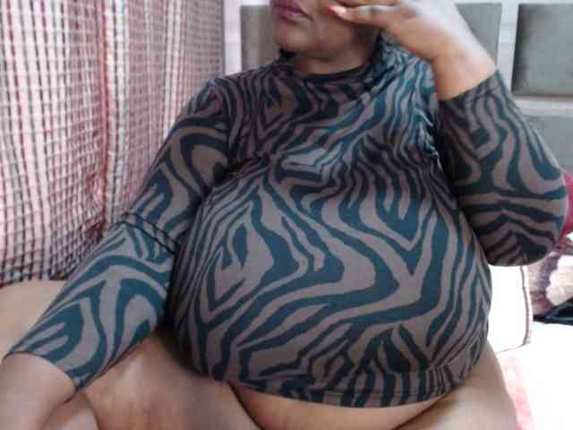BustyBabeX webcam