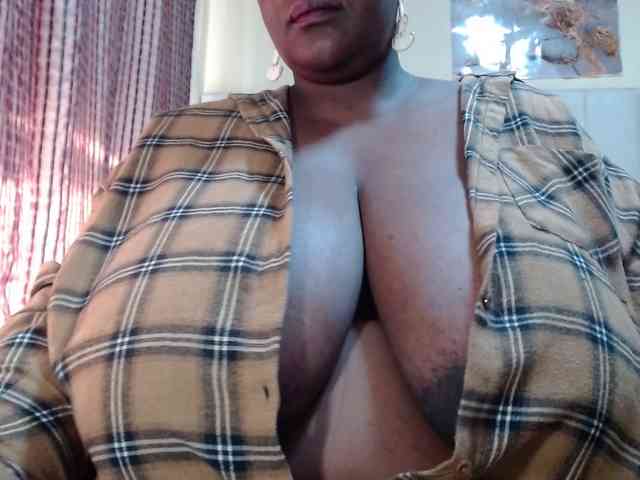 BustyBabeX webcam
