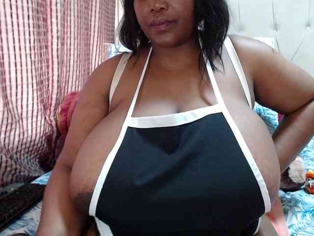 BustyBabeX webcam
