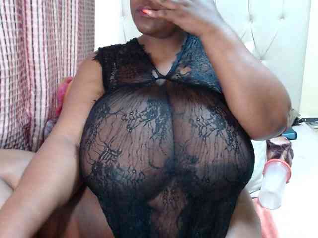 BustyBabeX webcam