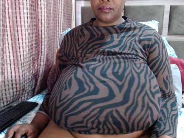 BustyBabeX webcam