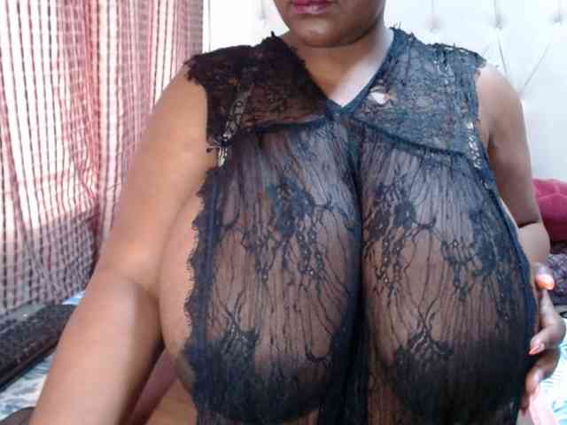 BustyBabeX webcam
