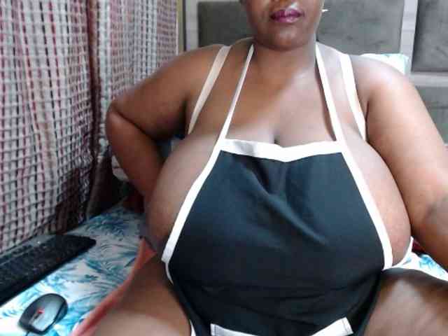 BustyBabeX webcam