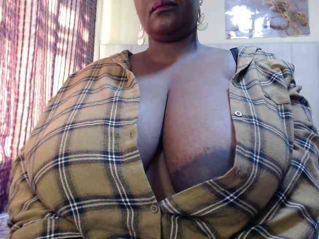 BustyBabeX webcam