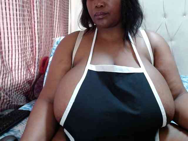 BustyBabeX webcam